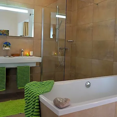 Bergtraum Apart-hotel 4*