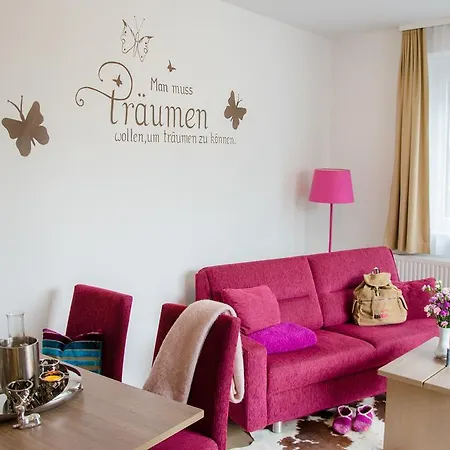 Bergtraum Hotel apartamentowy